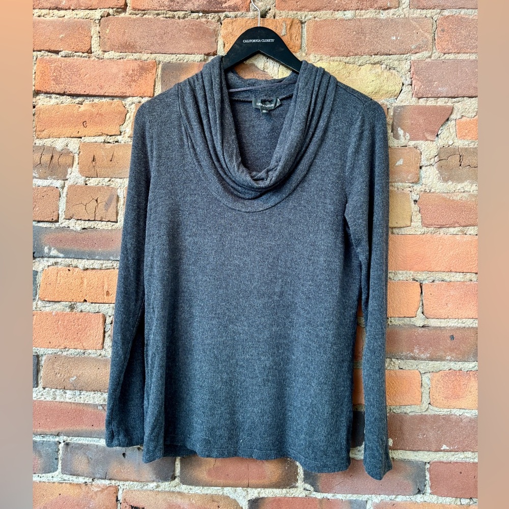 Lord & Taylor Women’s Gray Deep Cowl Neck Sweater. Size: Small.